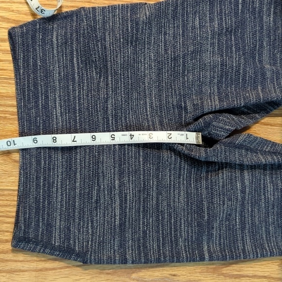 No Bull heathered gray capri workout leggings, S - Picture 2 of 6